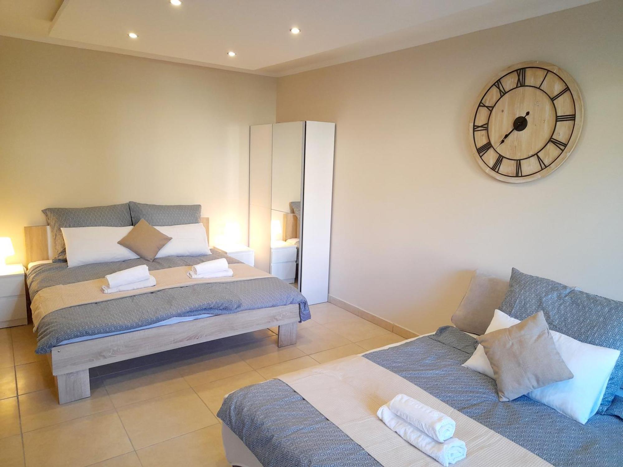 Balcony Apartman Szeged Bagian luar foto