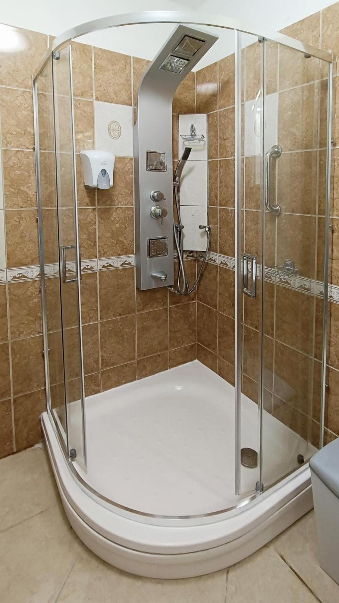 Balcony Apartman Szeged Bagian luar foto