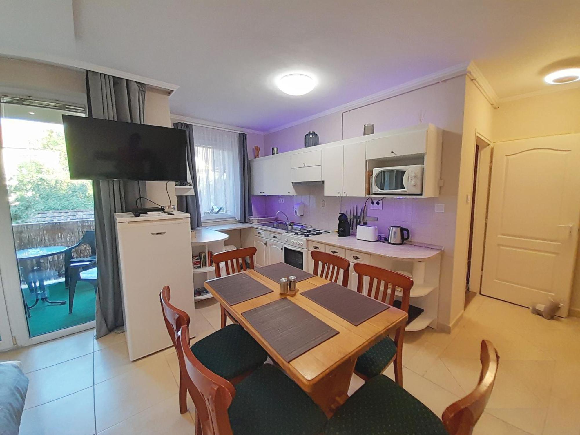 Balcony Apartman Szeged Bagian luar foto