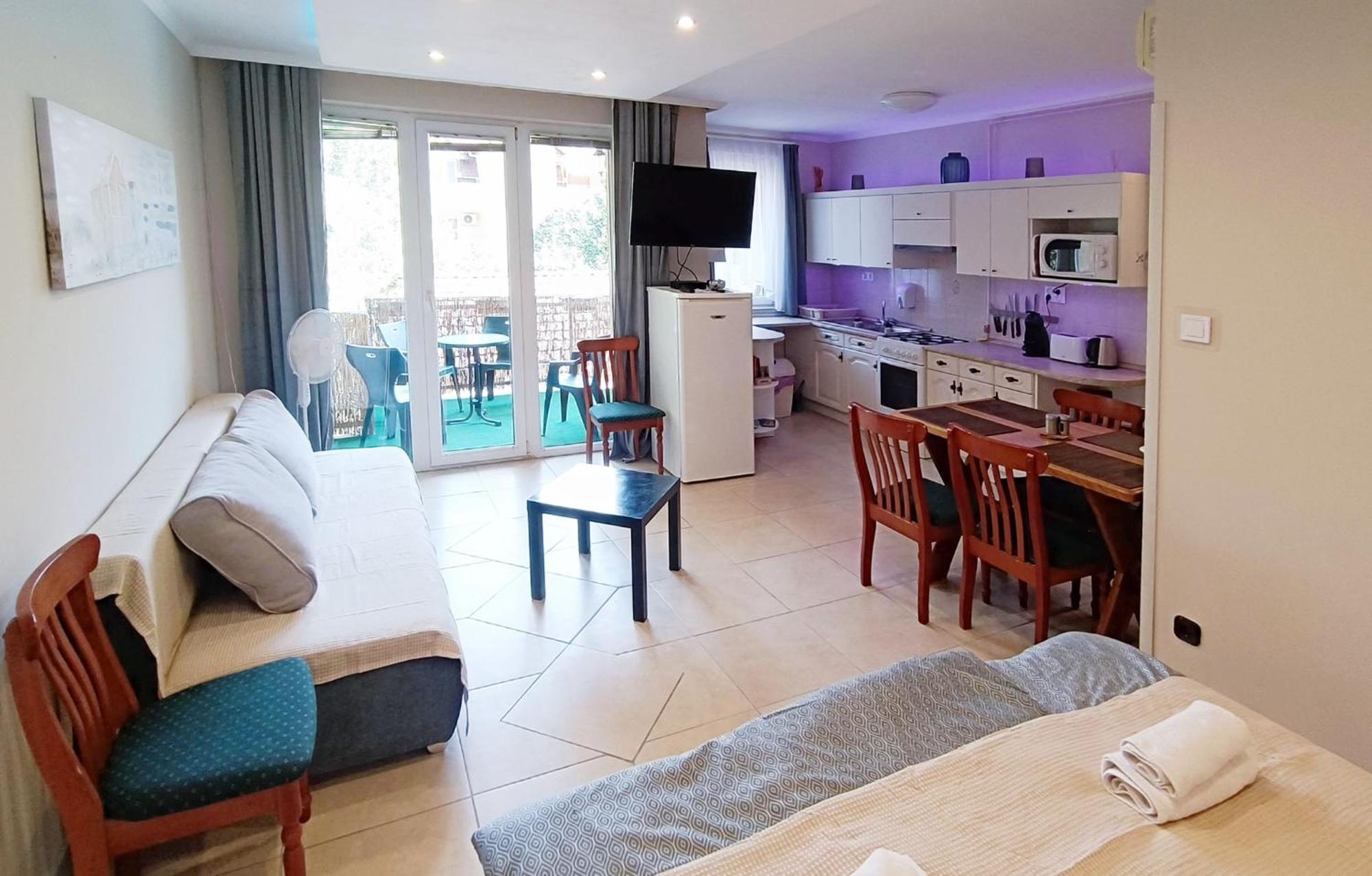 Balcony Apartman Szeged Bagian luar foto