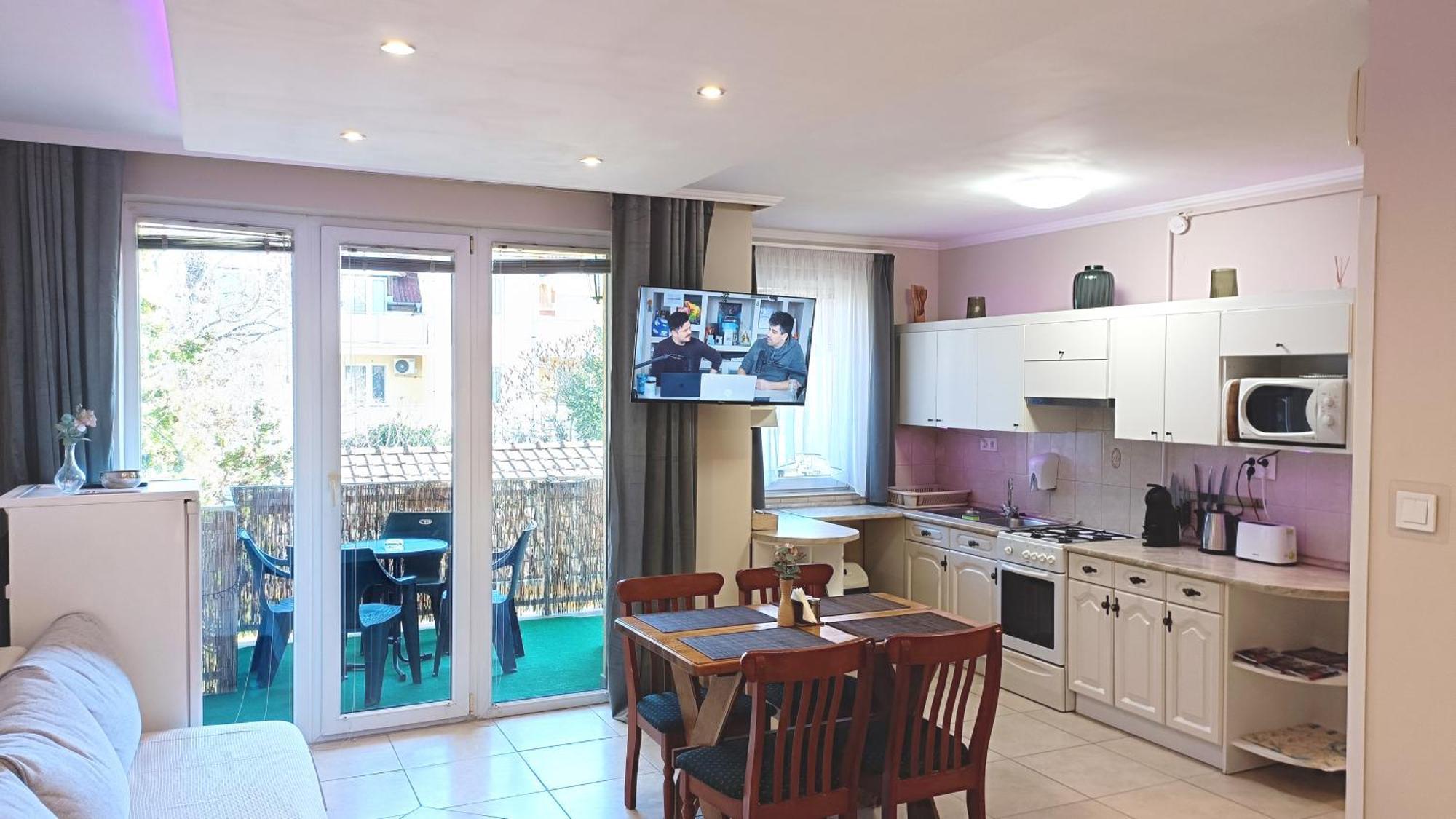 Balcony Apartman Szeged Bagian luar foto